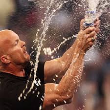 Stone cold steve austin spouse. Wwe Legend Stone Cold Stuns With Truth About Beer He Drank In The Ring Daily Star