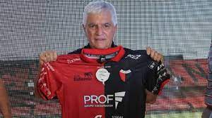 Colon de santa fe tecnico. Julio Comesana Deja De Ser El Tecnico De Colon De Argentina As Colombia