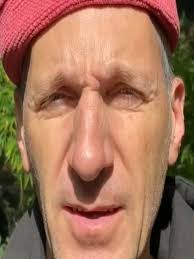 -Happy New Year () Bonne année () Freuhes Neues Jahr () Feliz año nuevo ,  -, -, -, Sending you some vibes with great poet-singer @kalouneloveslife in  the desert of Joshua Tree., We improvised a ...