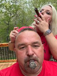 The Notorious Glen Lyon photo bomber. 🐑