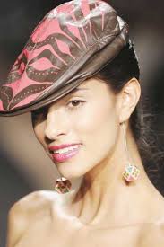 Models walk the ramp flaunting the creations by designer Beatriz Camacho at  the opening of the Colombia Moda '08 fashion show at Medellin in Colombia 