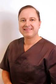 Dr. Claus-Peter Pack