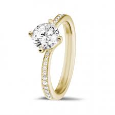 How much do you spend? How Much To Spend On An Engagement Ring Baunat