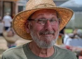 Islander Profiles Archives