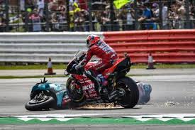 Marc marquez has taken the blame for the collision with ktm's brad binder on lap two of the motogp italian grand prix which ended the honda rider's race. Quartararo Dovizioso Crash In Photos Motogp