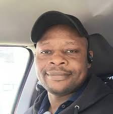 Did anyone witness accident at 8th and intersection?