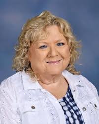 Peggy Irwin's Instagram, Twitter & Facebook