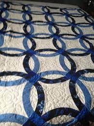 Blue Double Wedding Ring Quilt Here Mama Gill This One Please Wedding Ring Quilt Wedding Ring Quilt Block Double Wedding Ring Quilt