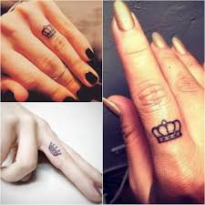Crown Tattoo For Kings And Queens Crown Meaning And Designs Crown Finger Tattoo Girl Finger Tattoos Finger Tattoos
