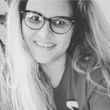 Candy Painter's Instagram, Twitter & Facebook