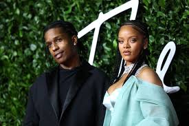 Here's everything you need to know about her dating timeline from machine gun kelly to evan peters and yungblud. Are Rihanna And A Ap Rocky Dating Who Is Rihanna Dating