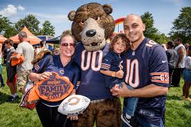 A Family Guide To The Chicago Bears We Season Chicago Parent