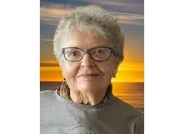 Catherine Shadduck's Instagram, Twitter & Facebook