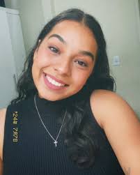 Lays Senna (@layssenna_) • Instagram photos and videos