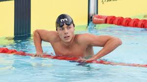 Puștiul de 16 ani a dat dovadă de o maturitate exemplară pentru. 16 Yr Old David Popovici Rips 1 46 15 200 Free At Romanian Nats Laptrinhx News