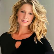 Former ballet dancer Marta Cinta González Saldaña, who had Alzheimer's and  died in 2019, reacting to Tchaikovsky's Swan Lake music