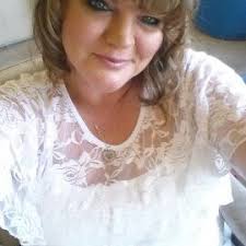 Kendra Whitaker (mom2macm)