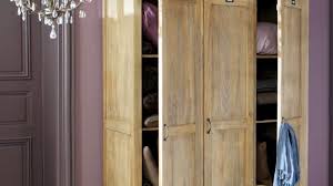Aucun secrétaire ne trouve votre approbation, mais votre ancienne armoire correspond à vos envies ? Idees Recup Transformer De Vieilles Armoires En Dressings Diaporama Photo