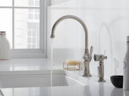 vs. pull down kitchen sink faucets