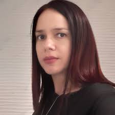 Artcrónica entrevista a Yanet Martínez para el compendio “Arte cubano en la  emigración”, y aquí dejamos constancia de una de sus respuestas…  Artcrónica: ¿Ha generado alguna pérdida a la escena artística cubana