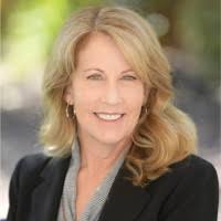 Laura Strachan's Instagram, Twitter & Facebook