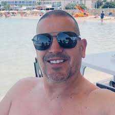 Old but interesting interview with Sasha.