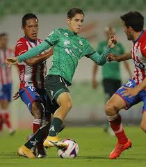 Newcastle united are on the verge of signing mexican forward santiago muñoz sportbible 03:55 newcastle premier league newcastle united transfer news. Goal The Dream Begins Santiago Munoz Makes Santos Laguna Debut The18