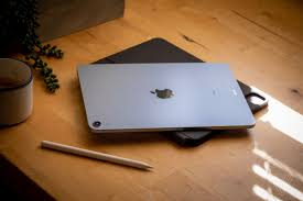 Последний дюйм) is a 1958 soviet drama film directed by nikita kurikhin and teodor vulfovich. Apple Ipad Air 2020 Review Fast Processor And Pro Design The Verge
