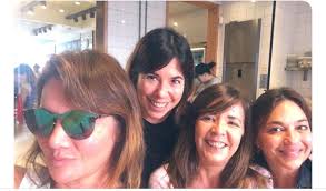 Nancy pazos | la periodista se mostró muy molesta con las repercusiones después de contar por qué decidió que su madre no reciba una donación de plasma. King Of Peronia Auf Twitter Nancy Pazos Maria O Donell Gabi Cerruti Y Lorena Maciel El Club Del Klan