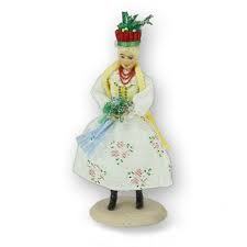 Krakowianka is one of the dolls in polish folk dolls collection. Krakowianka Slubna Traditional Polish Doll Krakow Wedding Bride Polish Art Center
