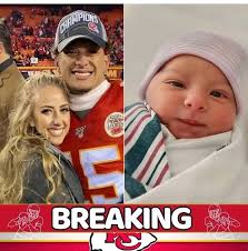 NFLKansas City Chiefs Superstar QB and best NFL Dad, Patrick Mahomes and  his wife welcome BABY NO.3 into the Mahomes family after some delay… Fans,  wish us well. Patrick Mahomes requested…see more