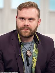 Daniel Bedingfield fans go WILD over his glow up as the singer looks  unrecognisable