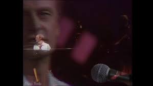Peter Allen's First Performance of 'I Still Call Australia Home'