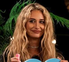 Daniel Tutaj's Instagram, Twitter & Facebook