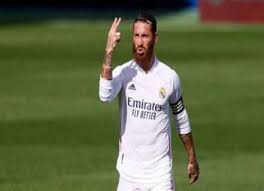 وكان راموس قد انضم إلى ريال مدريد قادما من إشبيلية صيف 2005، وسجل 101 هدفا وصنع 40 هدفا آخر في 671 مباراة بقميص الملكي. Ø³ÙŠØ±Ø¬ÙŠÙˆ Ø±Ø§Ù…ÙˆØ³ ÙŠØ¬Ø±ÙŠ Ø¹Ù…Ù„ÙŠØ© Ø¬Ø±Ø§Ø­ÙŠØ© ÙÙŠ Ø§Ù„Ø±ÙƒØ¨Ø© ÙˆØªØ­Ø¯ÙŠØ¯ Ù…Ø¯Ø© ØºÙŠØ§Ø¨Ù‡ Ø¹Ù† Ø±ÙŠØ§Ù„ Ù…Ø¯Ø±ÙŠØ¯ Ø±Ø£ÙŠ Ø§Ù„ÙŠÙˆÙ…