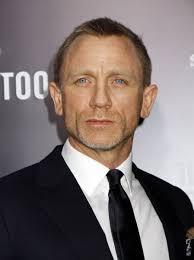 Craig, Applegate to host 'SNL'