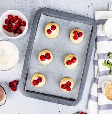 Loosen sides from pan with a knife; Raspberry Cheesecake Cookies Chocolates Chai