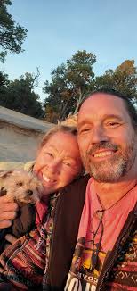 Waiting here in Edmonds, WA for Richard. 😍