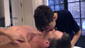 From here, give their earlobe a little nip or whisper something sweet (or sexy. Tom Brady Criticized For Kissing 11 Year Old Son On The Lips