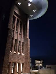 Samen met vervoerders zetten wij ons in om reizigers en goederen veilig en op tijd op hun bestemming te laten komen. Prorail On Twitter There Is Extraterrestrial Activity Op De Inktpot May The Force Be With You Utrecht Ufo Https T Co Ozczkczzxb