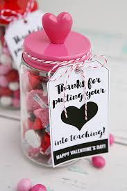 Home projects, diy valentine's day cards, photo projects, and food gifts. 8 Cutest Valentine S Day Teacher Gifts Shelterness