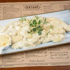 Verifica daca restaurantul livreaza la. Meniu