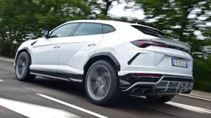 Driving the lamborghini urus in rome. Lamborghini Urus Review Auto Express