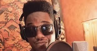 Entrevista al cantante cubano Cimafunk: “Todo lo hago a golpe de intuición”