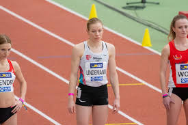 Official profile of olympic athlete laura lindemann (born 26 jun 1996), including games, medals, results, photos, videos and news. Dm Silber Das 3 000 Meter Rennen Von Laura Lindemann In Bildern Tri Mag De