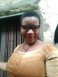 Face makeup organizer for glasses wearers