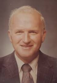 Richard J Sisson Obituary (1935