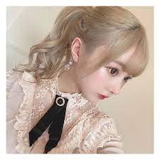 望月める mell mtzk instagram写真と動画 pearl earrings drop earrings fashion