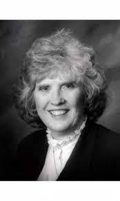 Ursula Olsen's Instagram, Twitter & Facebook