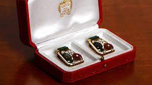 With over 323 lots available for antique buffets, sideboards & credenzas and 88 upcoming auctions, you won't want to miss out. The Complete History Of Cartier Estate Diamond Jewelry